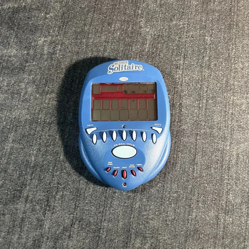 Radica Big Screen Solitaire Handheld Electronic Game 2004 Blue Tested Working
